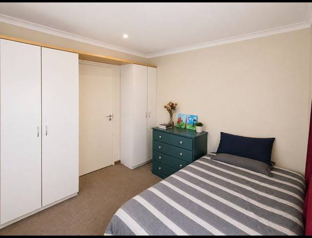 2 BEDROOM APARTMENT FOR SALE IN HATFIELD
